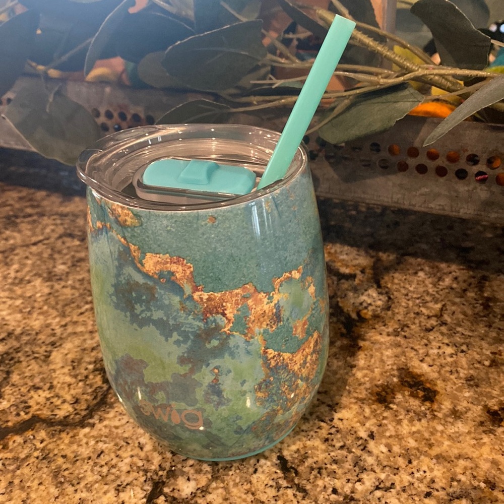 Swig Cup